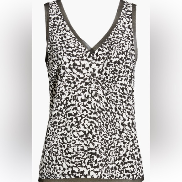 NWT! HALOGEN Ivory Black Raw Edge Tank Size Small - Picture 5 of 7